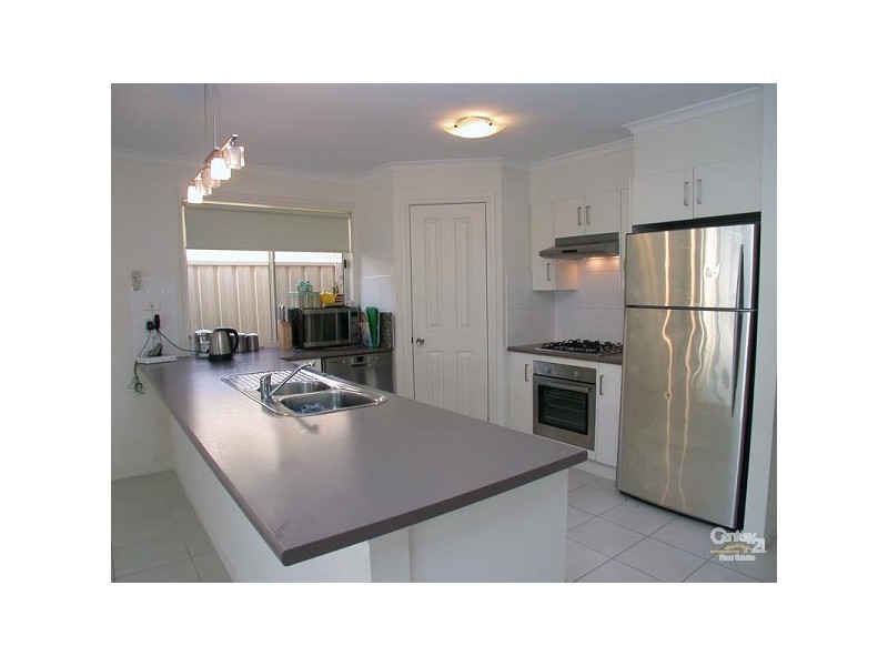 4 Robertson Street, Christies Beach SA 5165