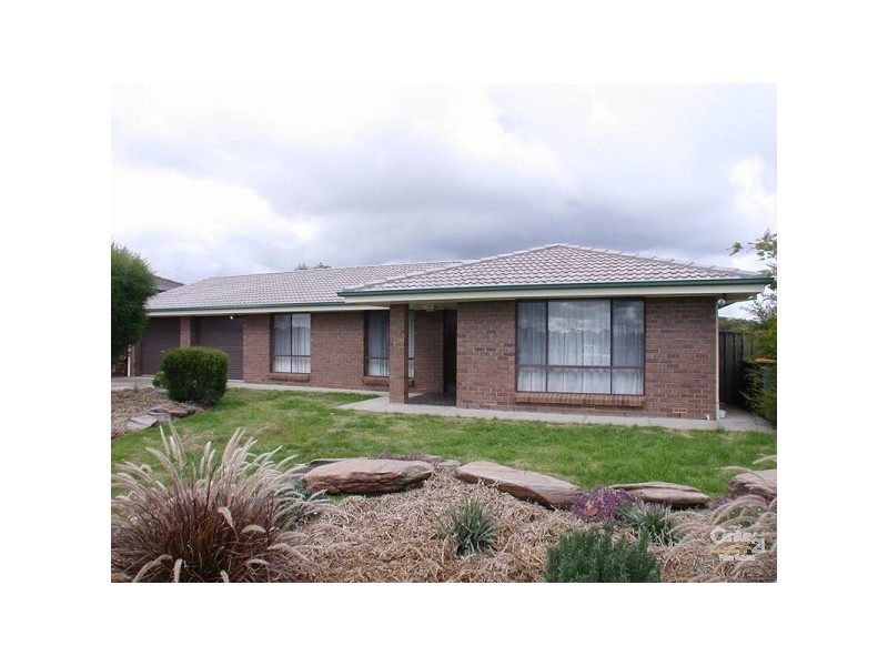 27 Campus Drive, Aberfoyle Park SA 5159