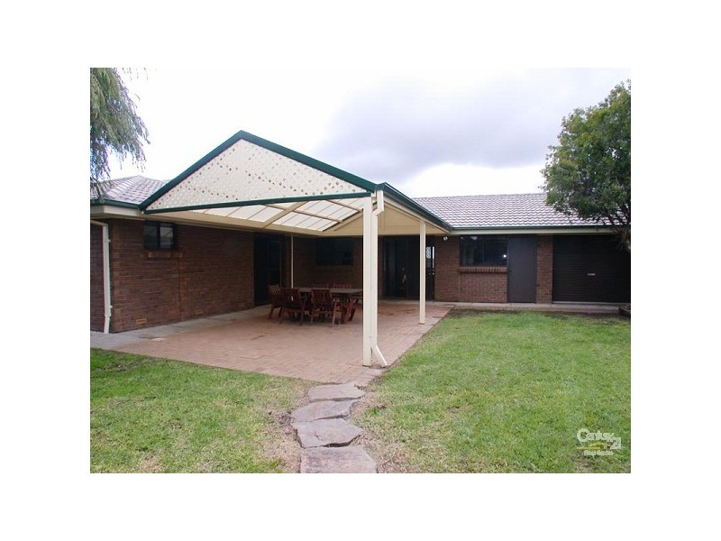 27 Campus Drive, Aberfoyle Park SA 5159