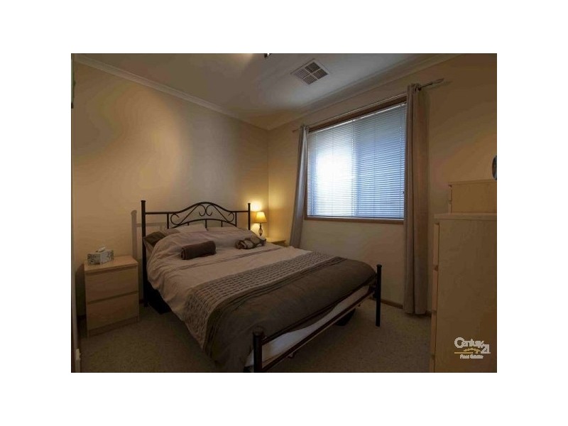 29 Whitney Crescent, Seaford SA 5169