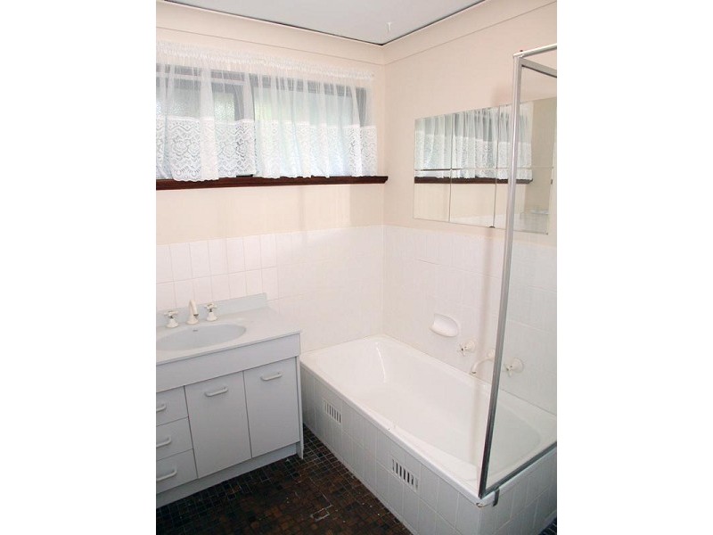 5 Edith Crescent, Morphett Vale SA 5162