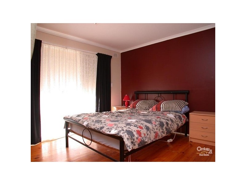 10 Redlac Road, Morphett Vale SA 5162