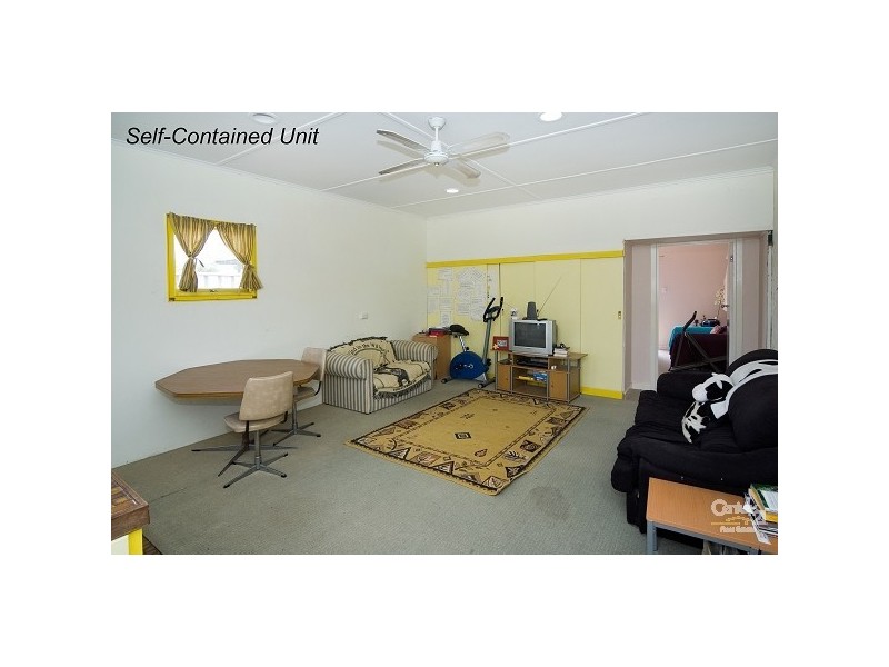 16 First Avenue, Moana SA 5169