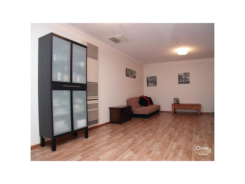 18 Surreyville Grove, Old Reynella SA 5161