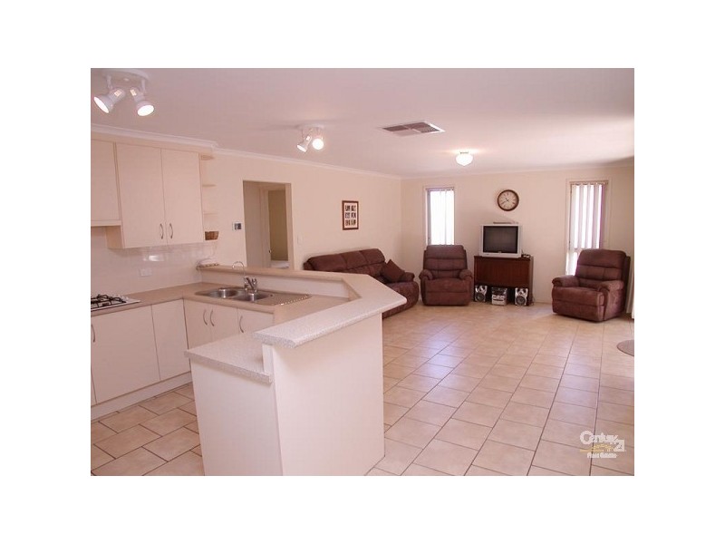 5 Hertford Place, Noarlunga Downs SA 5168