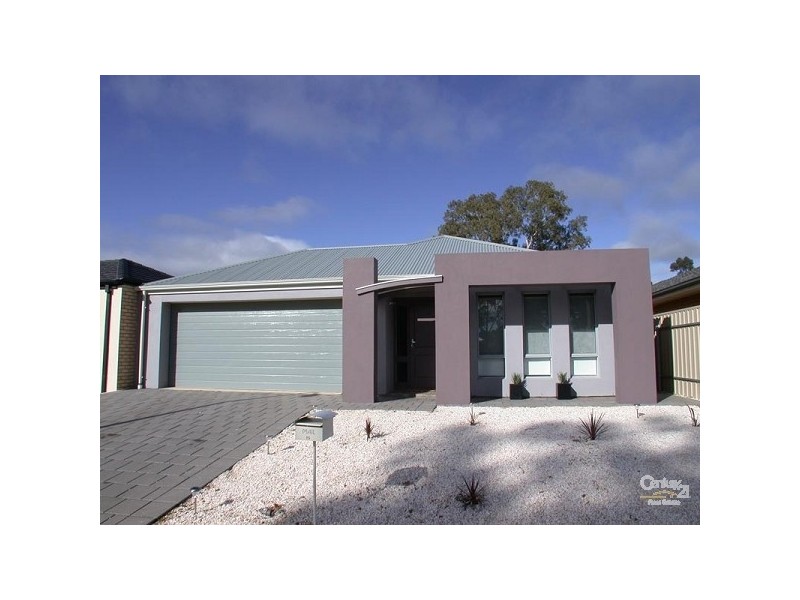 15 Kakadu Drive, Morphett Vale SA 5162