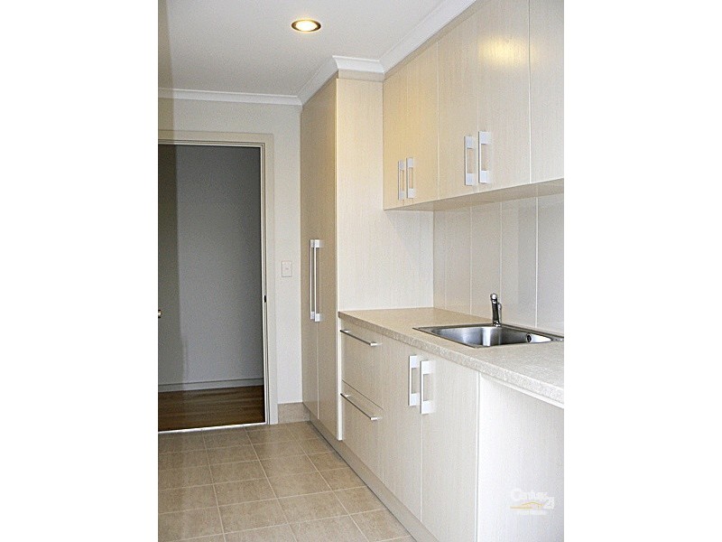 24 Arkle Place, Woodcroft SA 5162