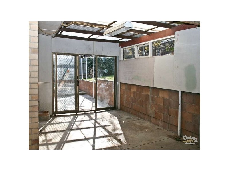 6 Acre Avenue, Morphett Vale SA 5162