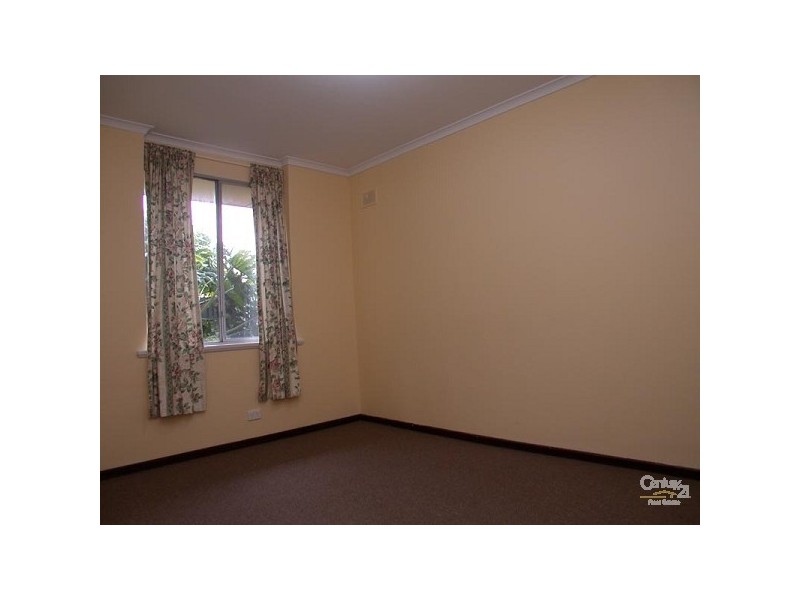 1 Lyndhurst Road, Seaford SA 5169