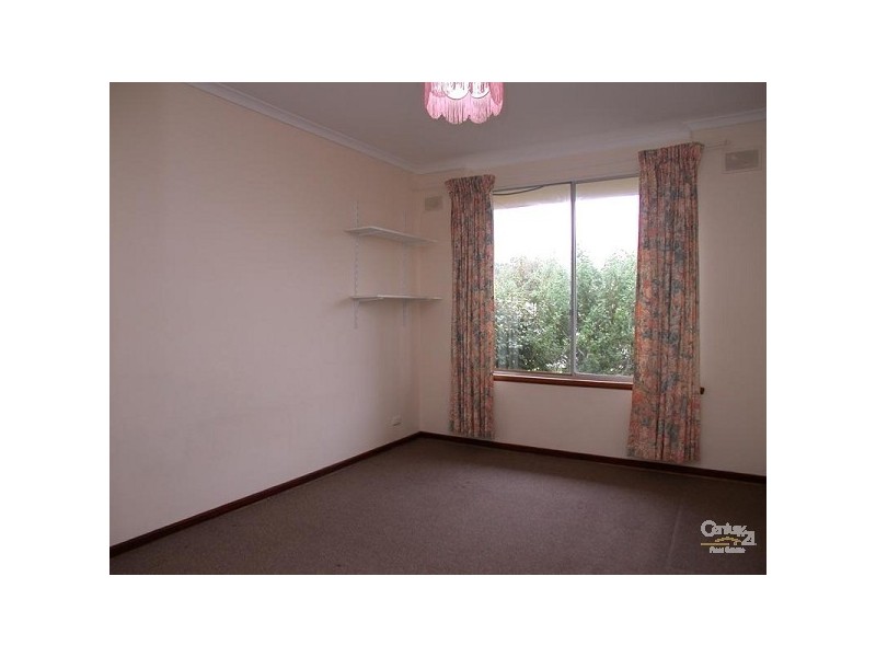 1 Lyndhurst Road, Seaford SA 5169