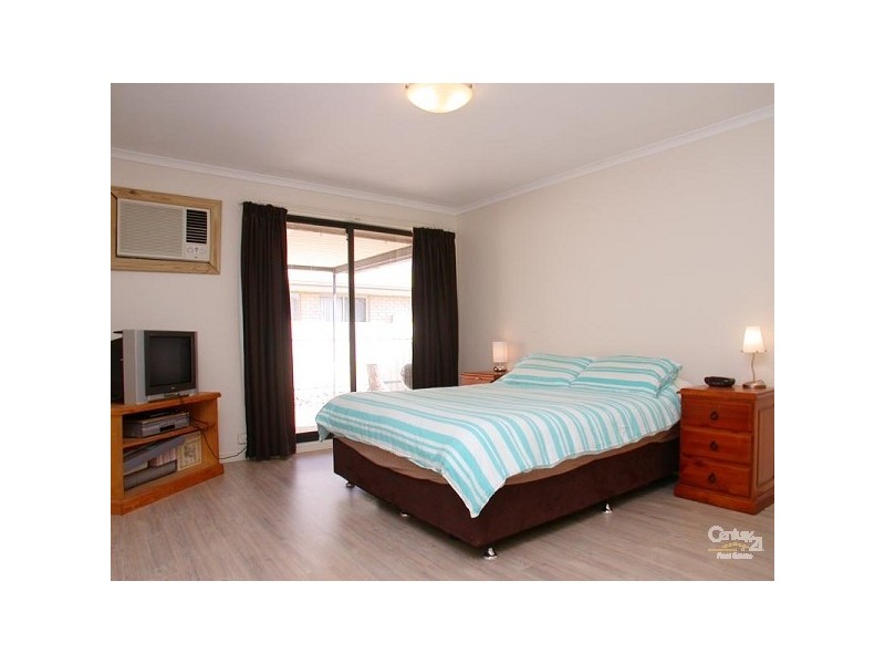 15 Perth Street, Port Noarlunga South SA 5167