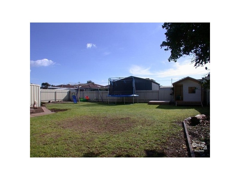 15 Perth Street, Port Noarlunga South SA 5167