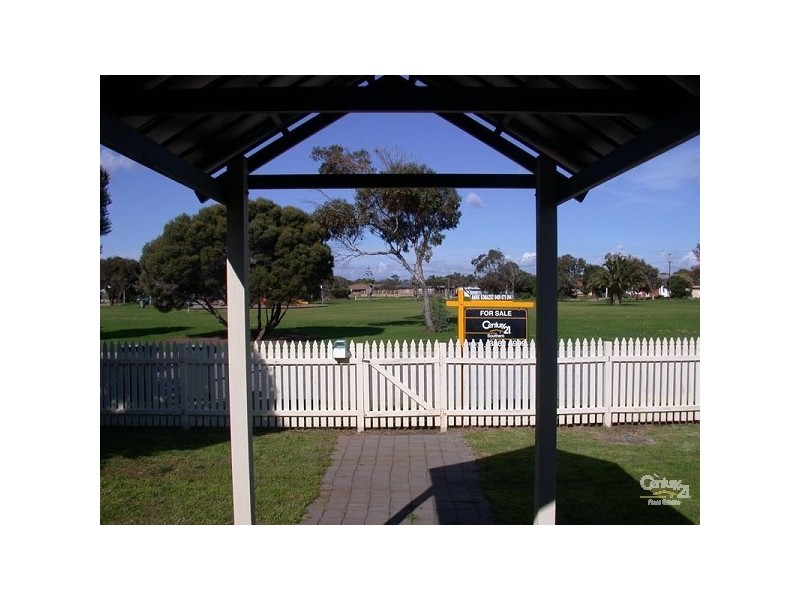 15 Perth Street, Port Noarlunga South SA 5167