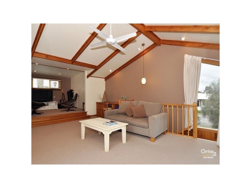 17 Nelson Street, Port Noarlunga South SA 5167