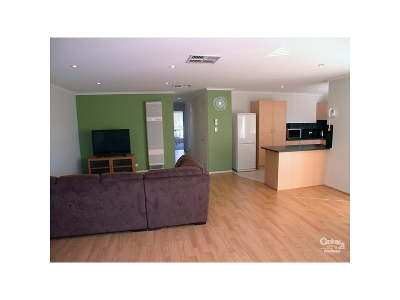 4/270 Main South Road, Hackham SA 5163