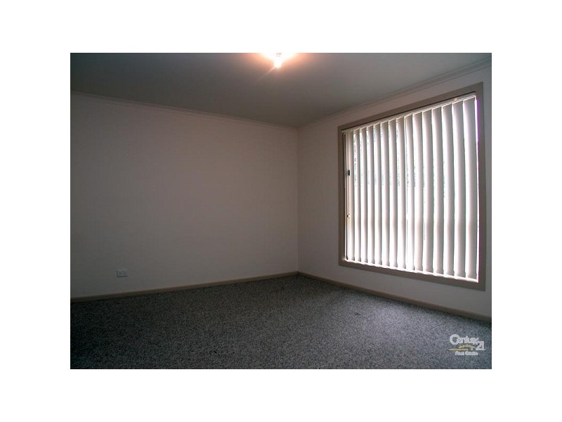 25 Playford Drive, Morphett Vale SA 5162