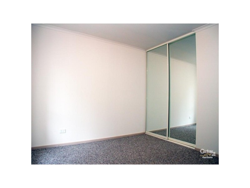 25 Playford Drive, Morphett Vale SA 5162