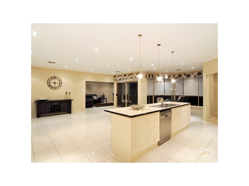 172 Grand Boulevard, Seaford Rise SA 5169