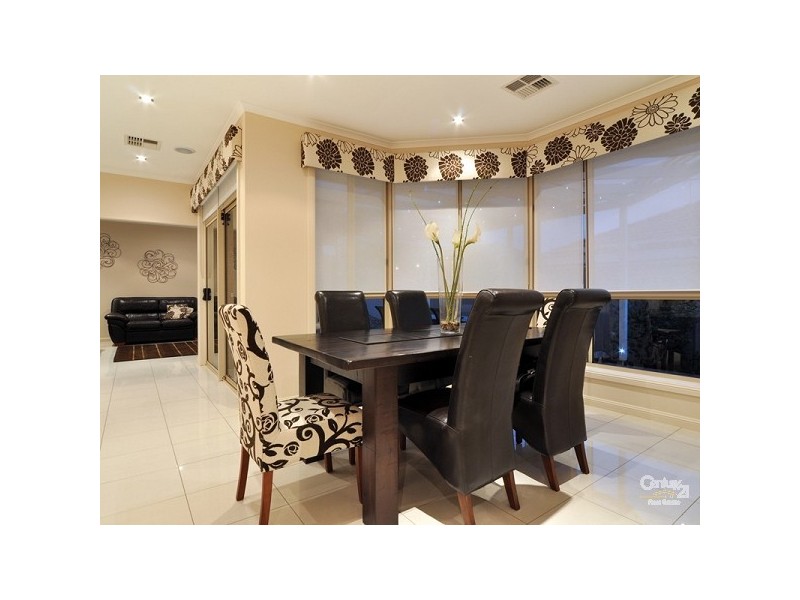 172 Grand Boulevard, Seaford Rise SA 5169