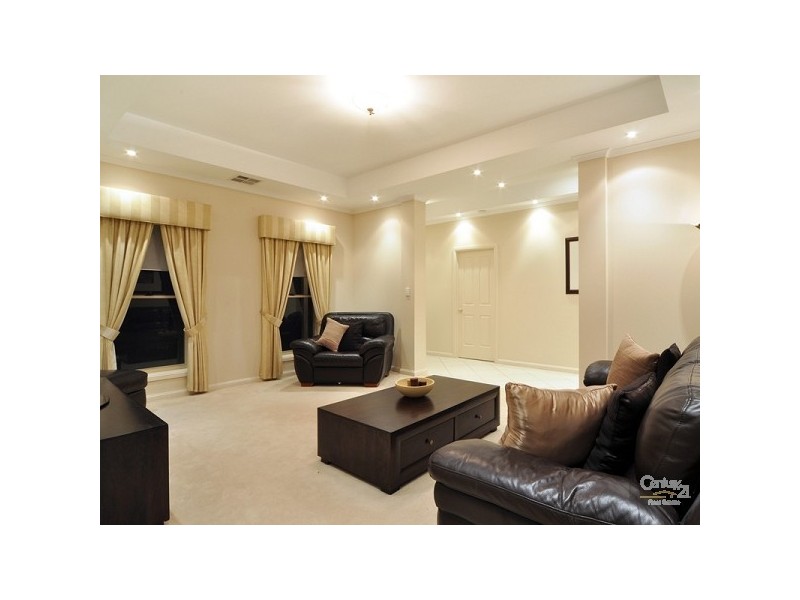172 Grand Boulevard, Seaford Rise SA 5169