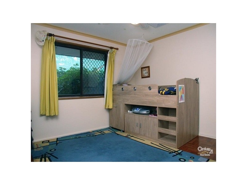 5 Equestrian Drive, Woodcroft SA 5162