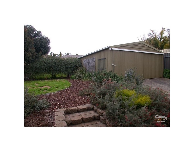 5 Equestrian Drive, Woodcroft SA 5162