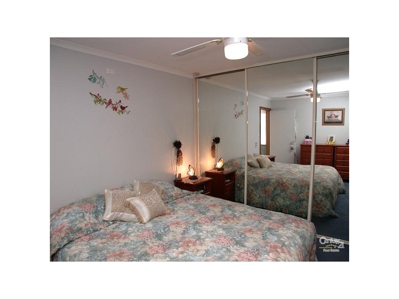 2 Bounty Street, Moana SA 5169