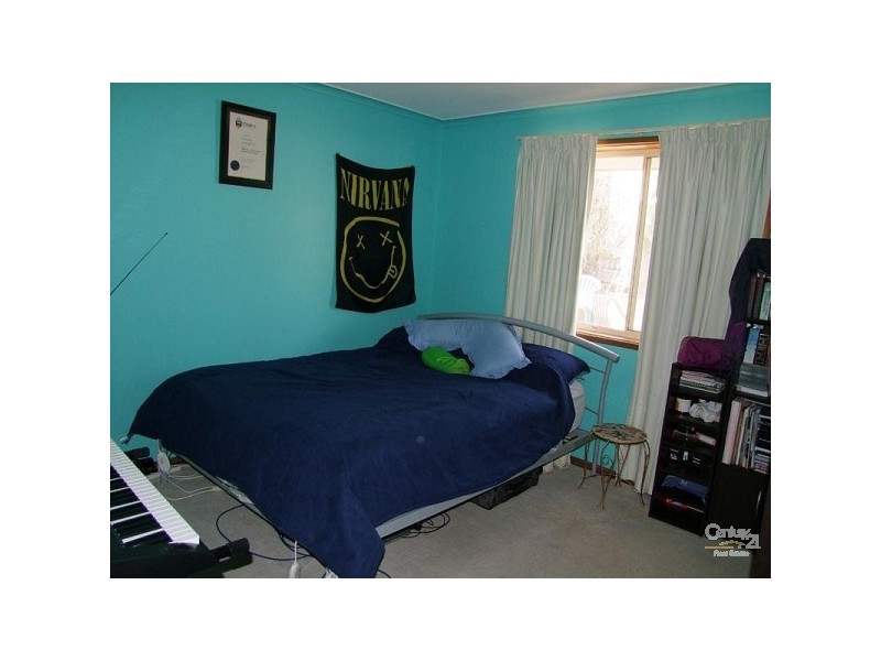 8 St Andrew s Way, Morphett Vale SA 5162