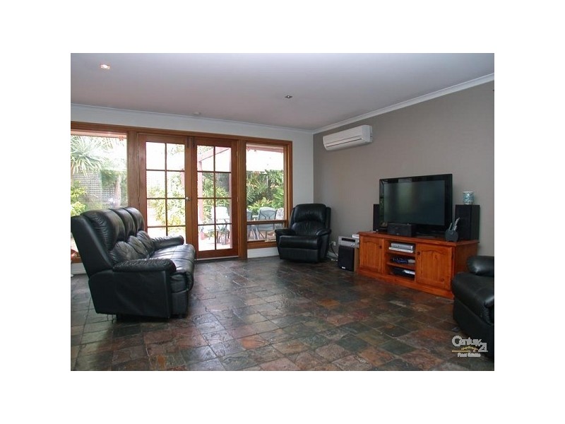 11 Port Royal Court, Seaford Rise SA 5169