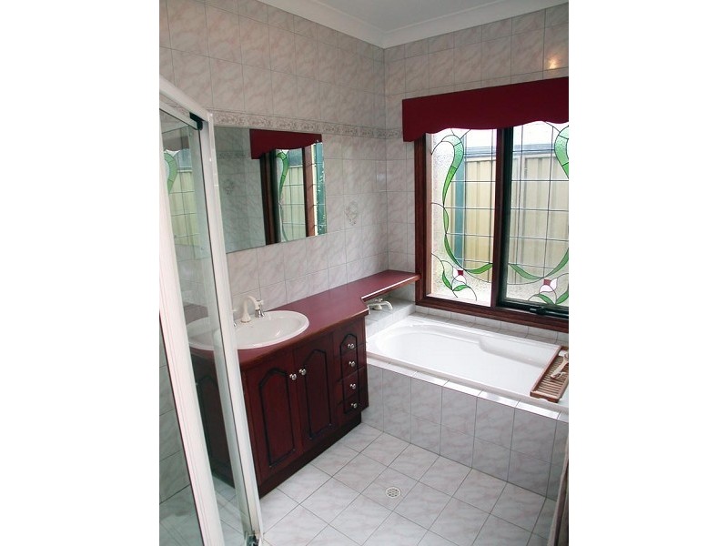 4 Salerno Court, Woodcroft SA 5162