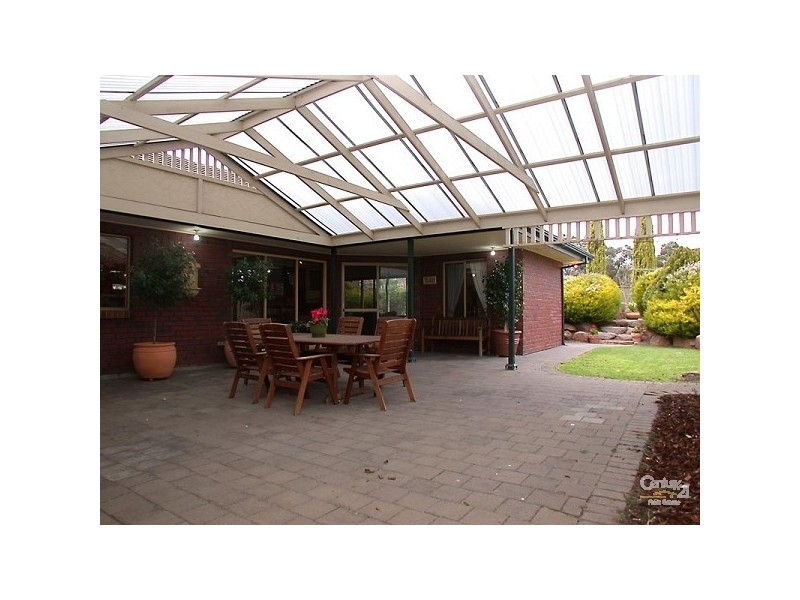 4 Salerno Court, Woodcroft SA 5162