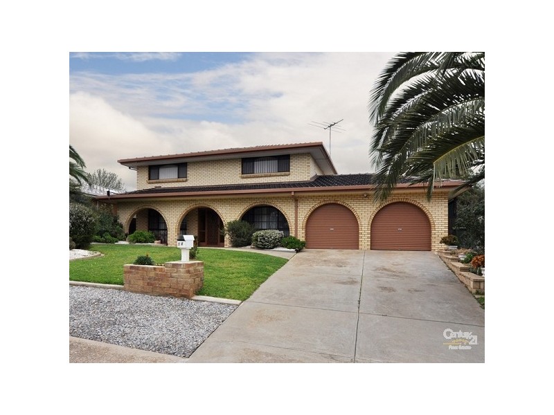 14 Valleyfair Rd, Hackham West SA 5163