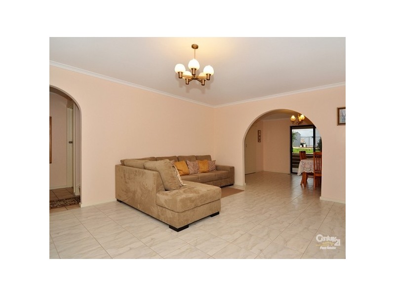 14 Valleyfair Rd, Hackham West SA 5163