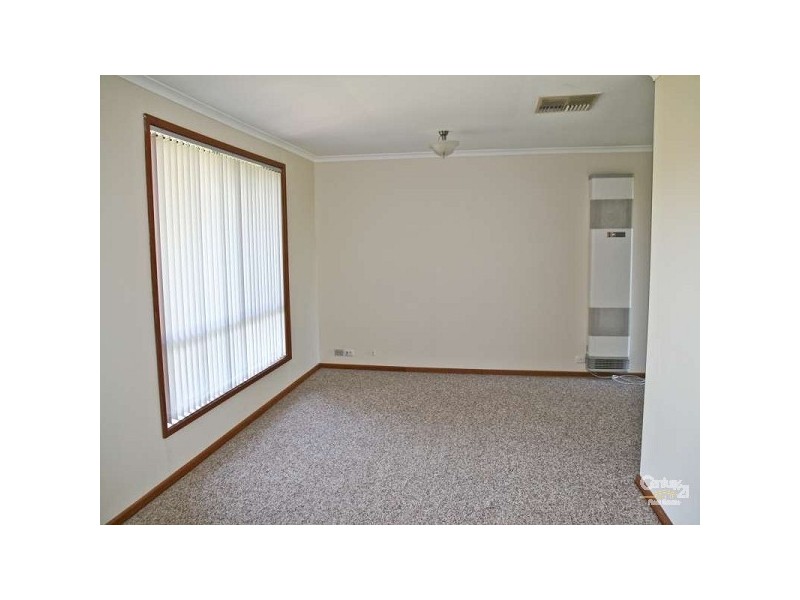 23 Sherebrooke Blvd, Woodcroft SA 5162