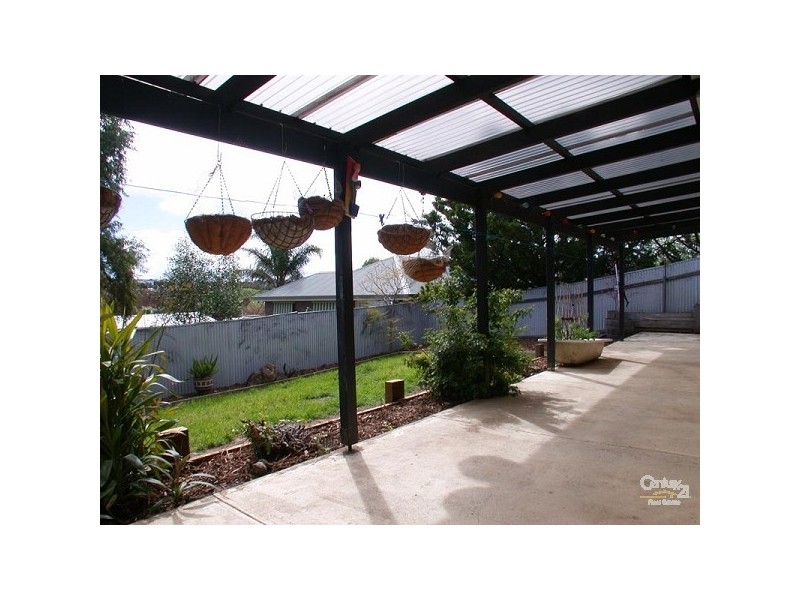 3 Bonnie Crt, Christie Downs SA 5164