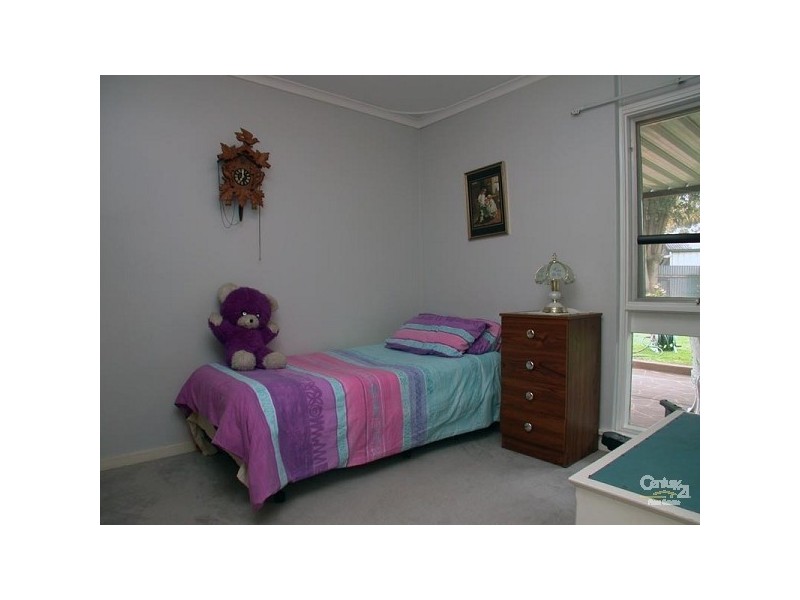 18 Marie Avenue, Morphett Vale SA 5162