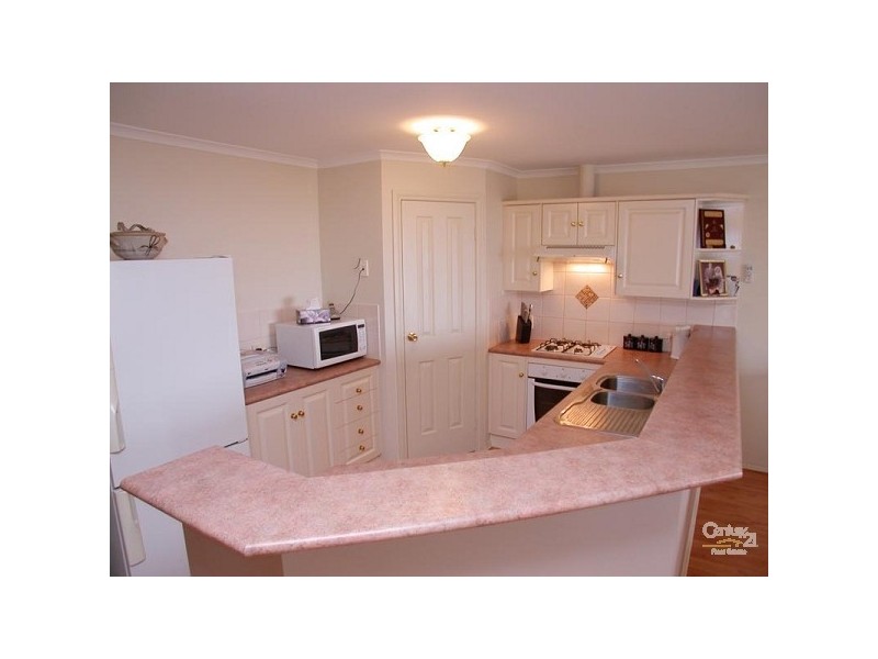 2 Stanford Glen, Seaford Rise SA 5169
