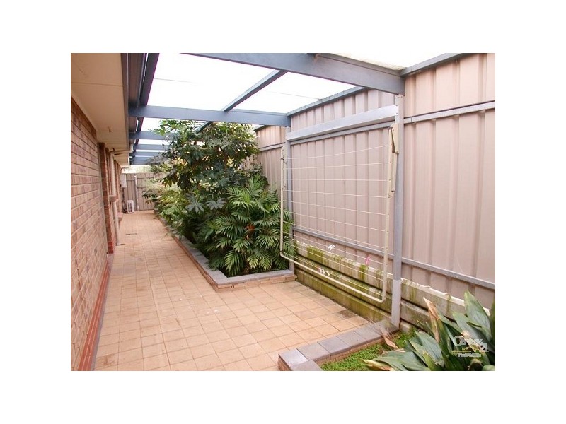 2 Stanford Glen, Seaford Rise SA 5169