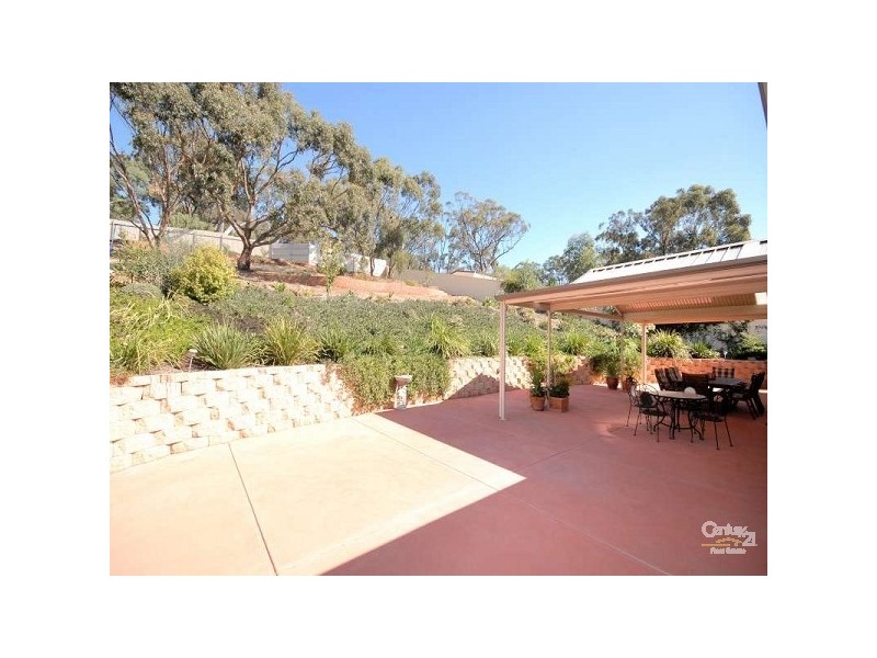 42 Alpine Road, Happy Valley SA 5159