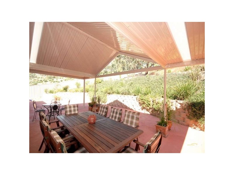 42 Alpine Road, Happy Valley SA 5159