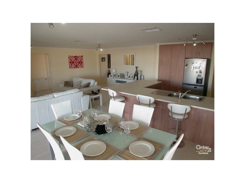 6 Halcyon Circuit, Aldinga Beach SA 5173