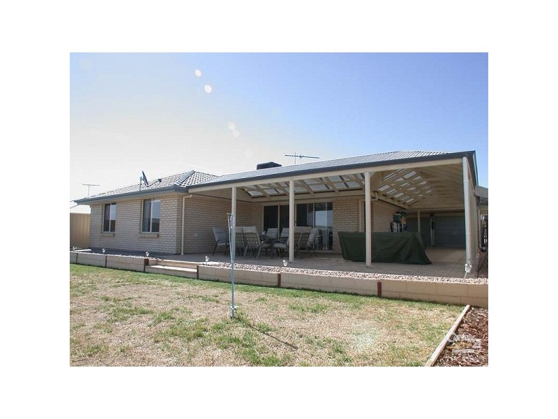 6 Halcyon Circuit, Aldinga Beach SA 5173