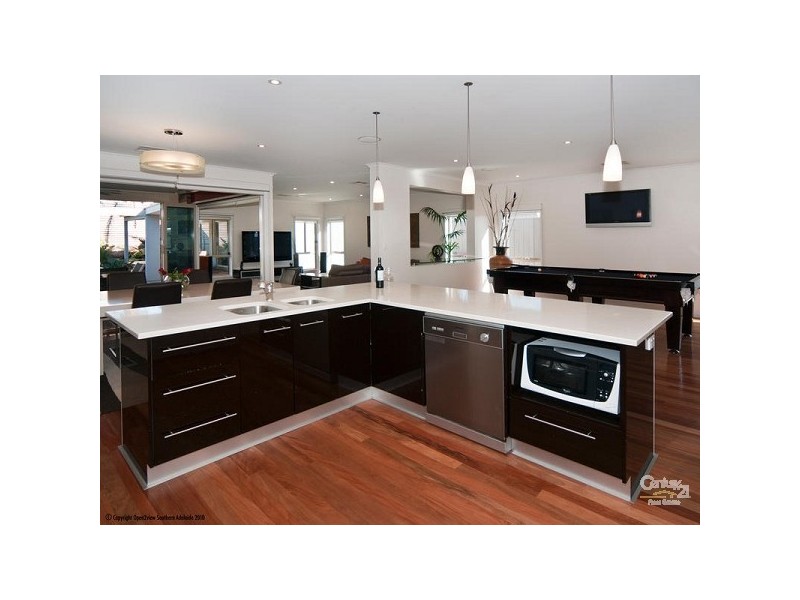 71 Commercial Road, Port Noarlunga South SA 5167