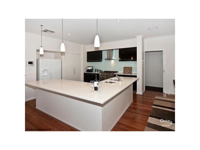 71 Commercial Road, Port Noarlunga South SA 5167