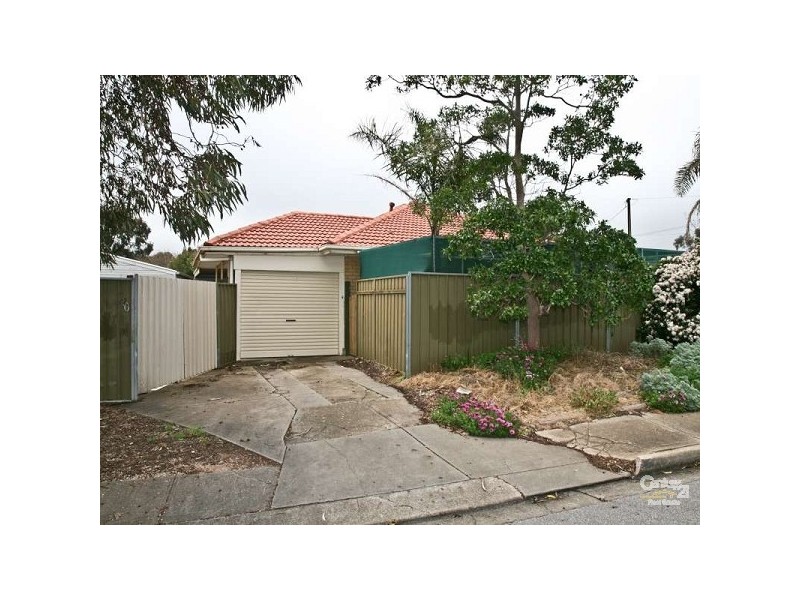 70 Collins Parade, Hackham SA 5163