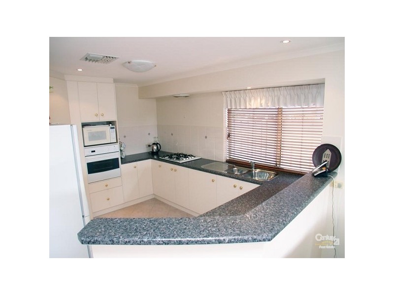 2 Sea Cove Street, Seaford SA 5169