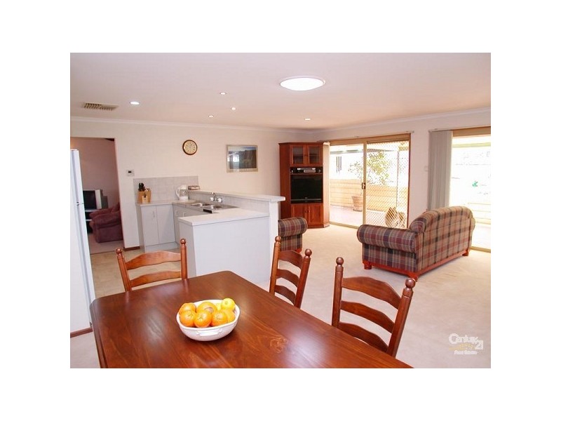 1 Wyman Way, Woodcroft SA 5162