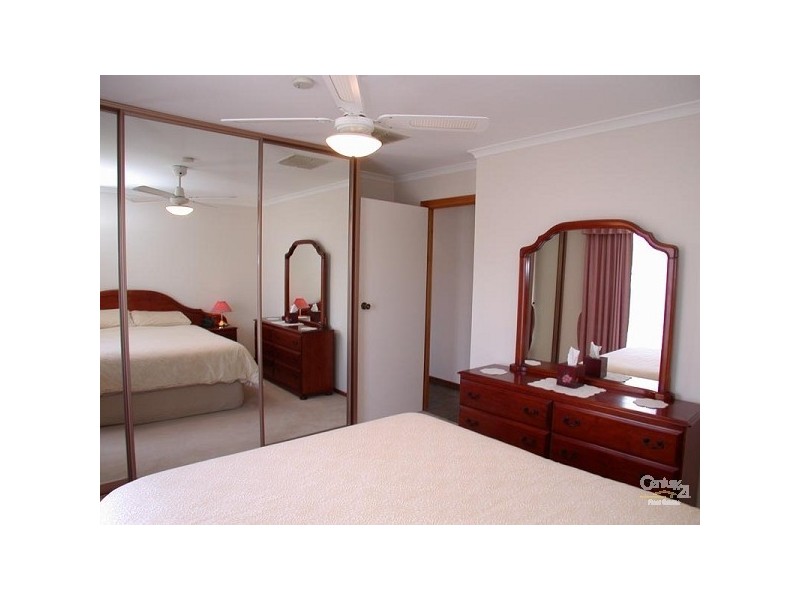 1 Wyman Way, Woodcroft SA 5162