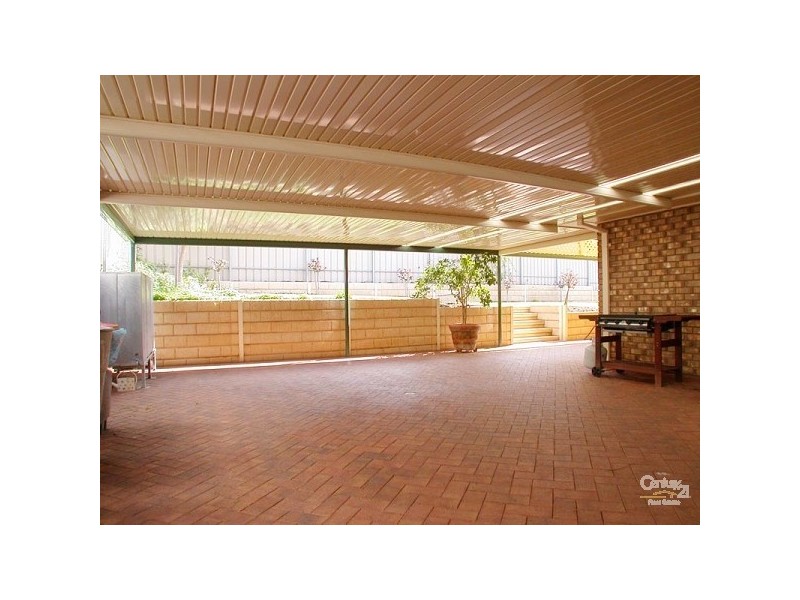 1 Wyman Way, Woodcroft SA 5162