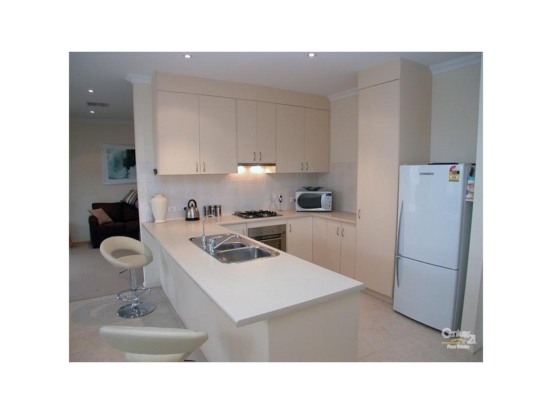 18 Antonio Street, Huntfield Heights SA 5163